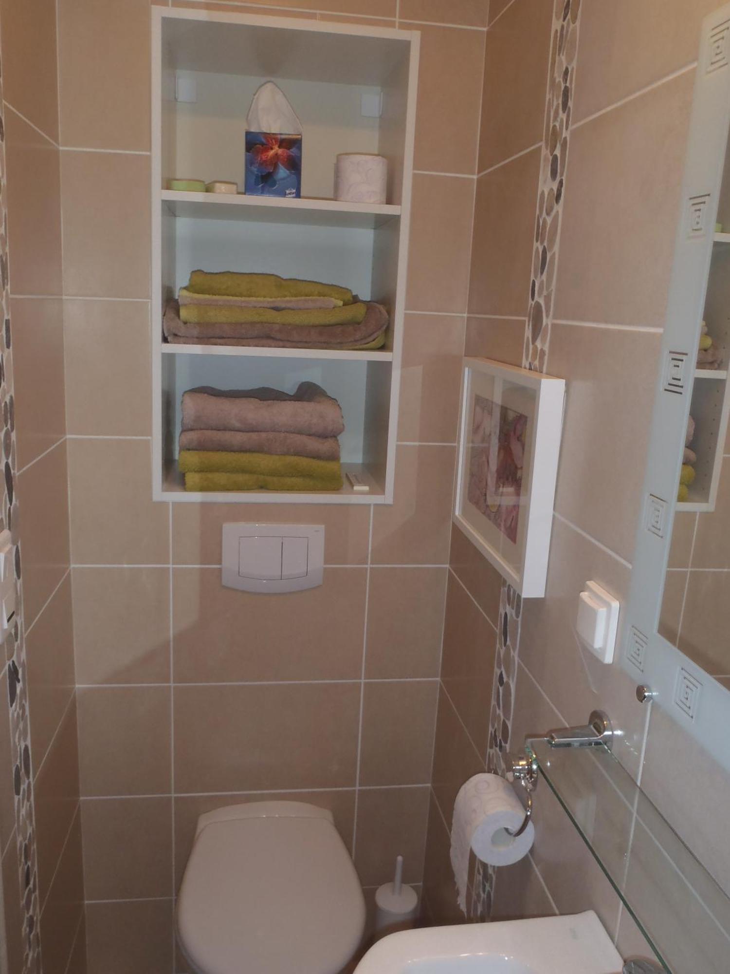 Les Chevrefeuilles Apartment Manosque Ngoại thất bức ảnh