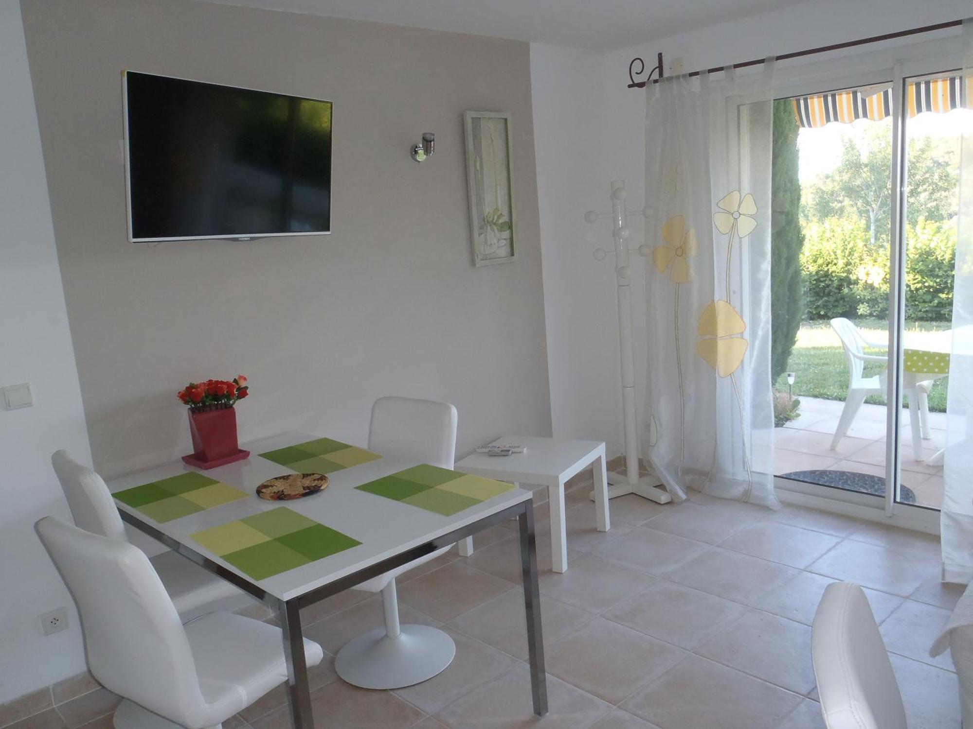 Les Chevrefeuilles Apartment Manosque Ngoại thất bức ảnh