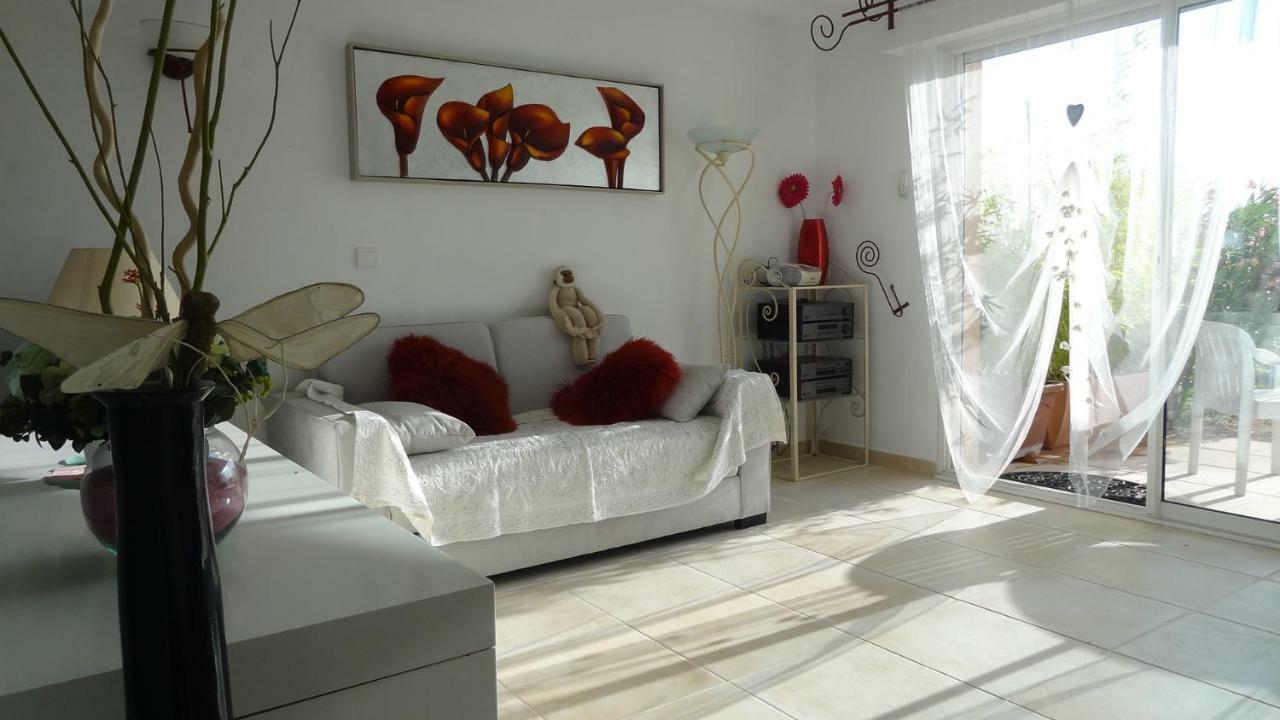 Les Chevrefeuilles Apartment Manosque Ngoại thất bức ảnh